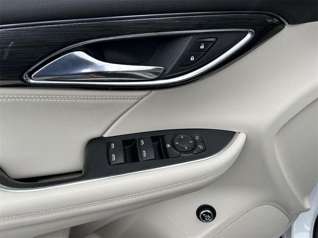 Photo of 2022 Summit White Buick Envision