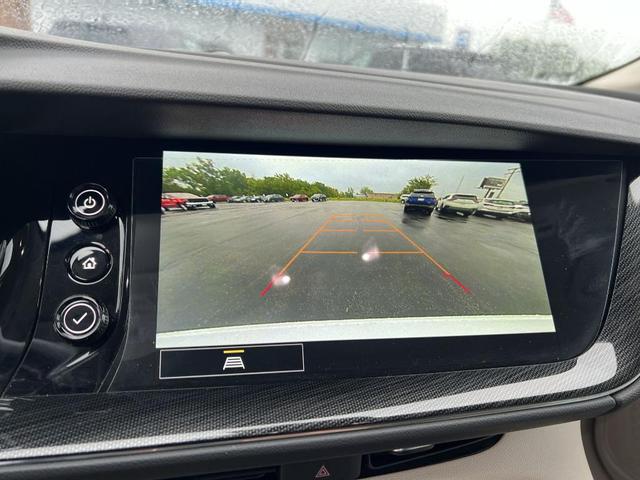 Photo of 2022 Summit White Buick Envision