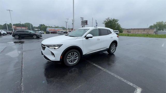 Photo of 2022 Summit White Buick Envision