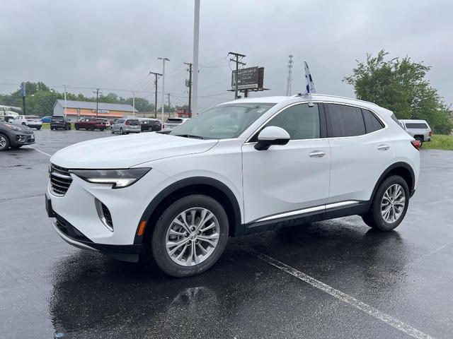 Photo of 2022 Summit White Buick Envision