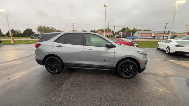 Photo of 2023 Sterling Gray Metallic Chevrolet Equinox