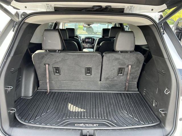 Photo of 2019 Summit White Chevrolet Traverse