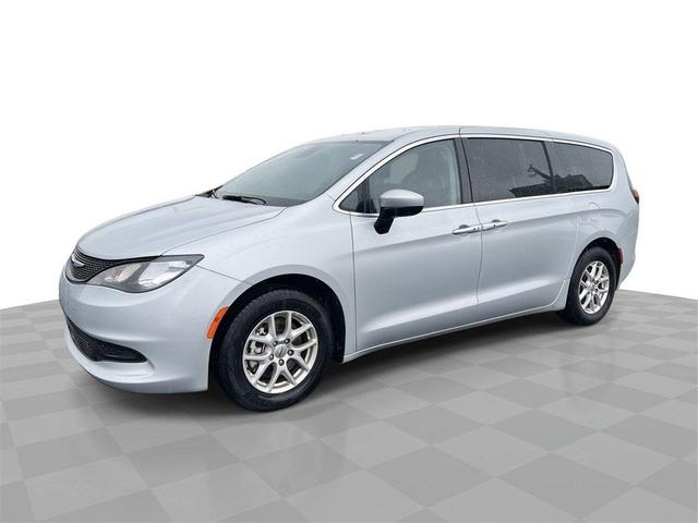 2023 Chrysler Voyager