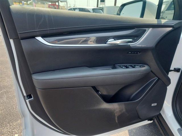 Photo of 2024 Crystal White Tri-Coat Cadillac XT6