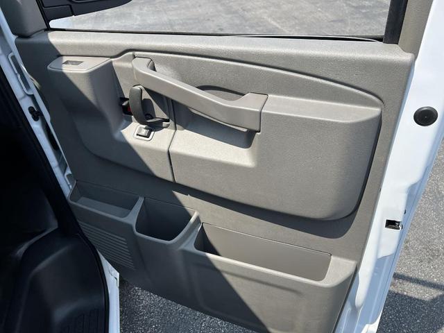 Photo of 2025 Summit White Chevrolet Express 3500