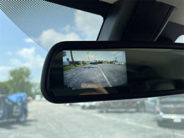 Photo of 2025 Summit White Chevrolet Express 3500