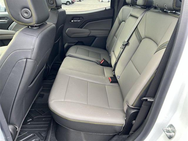 Photo of 2026 Summit White Chevrolet Colorado