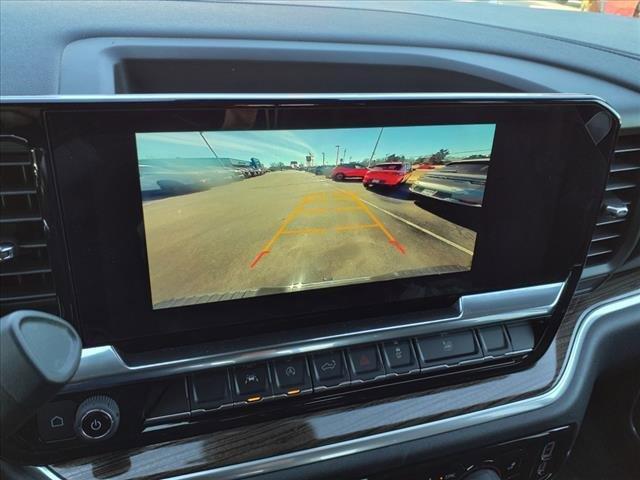 Photo of 2025 Summit White Chevrolet Silverado 1500