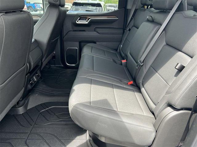 Photo of 2025 Summit White Chevrolet Silverado 1500
