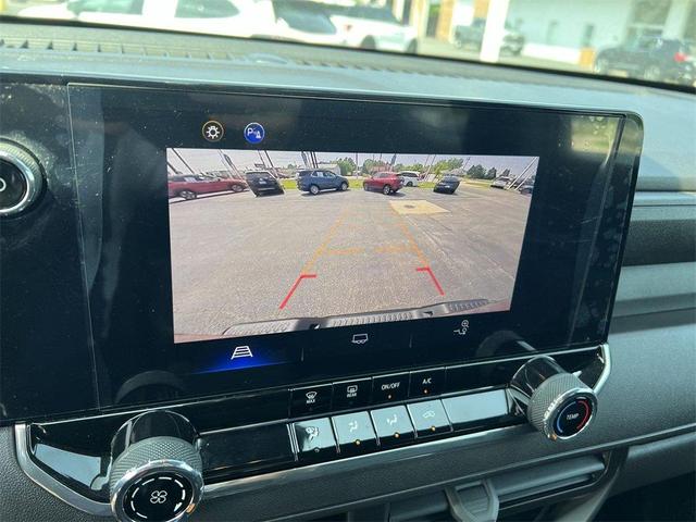 Photo of 2024 Radiant Red Chevrolet Colorado