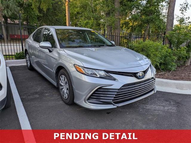 2021 Toyota Camry Hybrid
