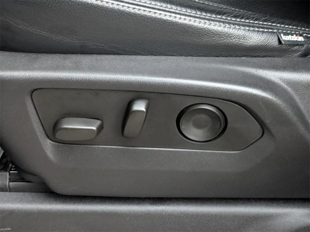Photo of 2022 Summit White Chevrolet Silverado 1500