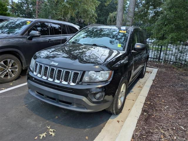 Photo of 2014 Black Jeep Compass