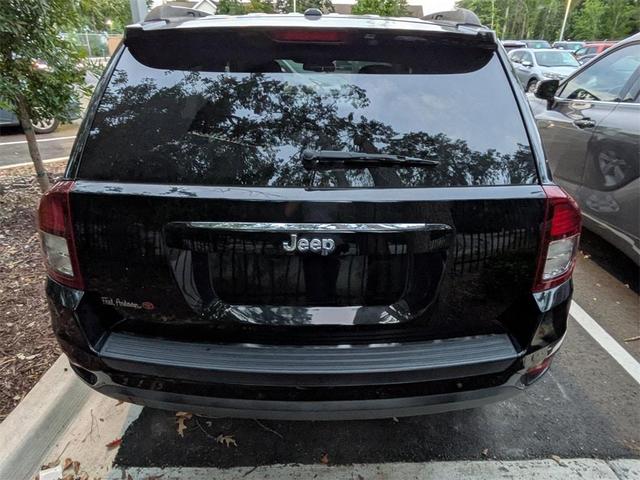 Photo of 2014 Black Jeep Compass