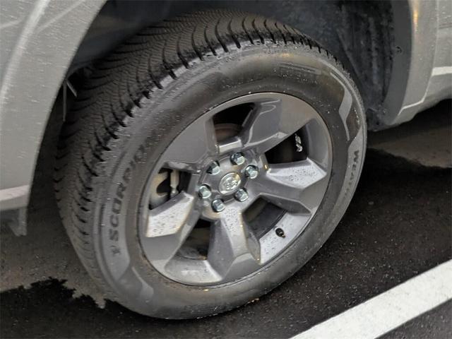 Photo of 2020 Ceramic Gray Clearcoat RAM 1500