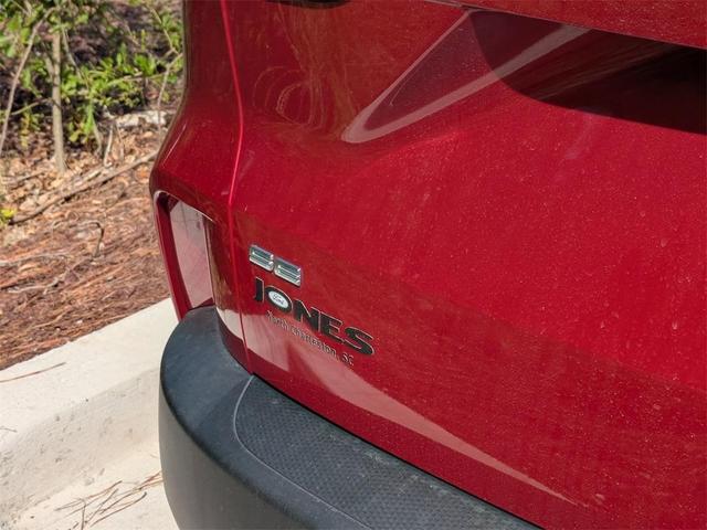 Photo of 2022 Red Tinted Ford Escape