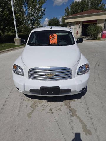 Photo of 2010 White Chevrolet HHR