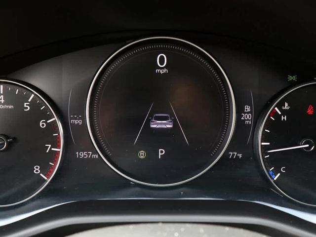 Photo of 2025 Snowflake White Pearl Mazda CX-30