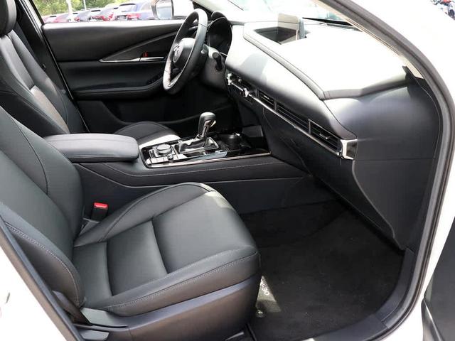 Photo of 2025 Snowflake White Pearl Mazda CX-30