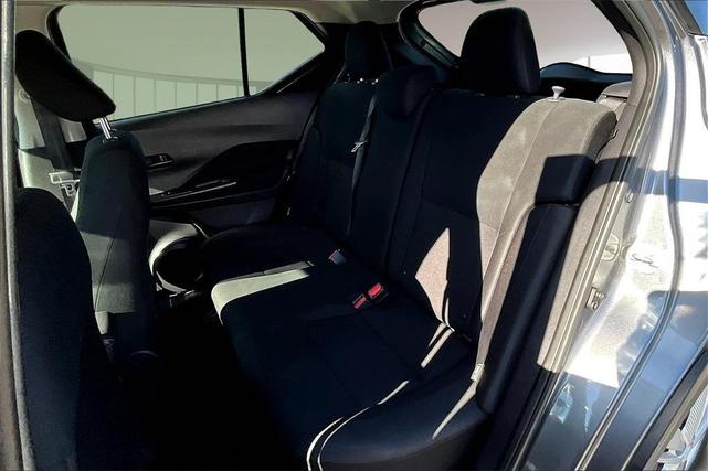 Photo of 2023 Gun Metallic Nissan Kicks
