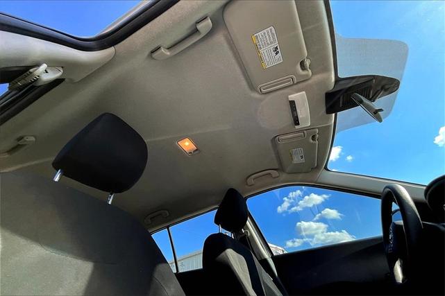 Photo of 2023 Gun Metallic Nissan Kicks