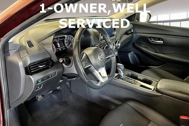 Photo of 2022 Rosewood Metallic Nissan Sentra
