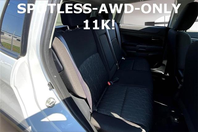 Photo of 2024 White Mitsubishi Outlander Sport