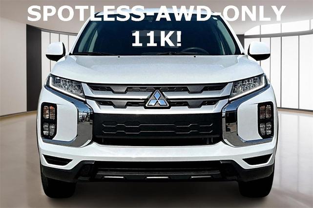 Photo of 2024 White Mitsubishi Outlander Sport