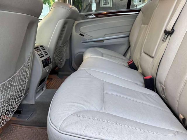 Photo of 2012 Silver Mercedes-Benz GL-Class