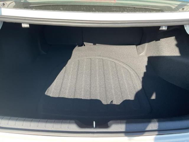 Photo of 2025 Snow White Pearl Kia K4