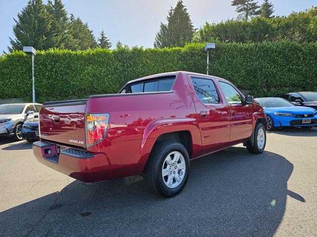 Photo of 2006 Tango Red Pearl Honda Ridgeline