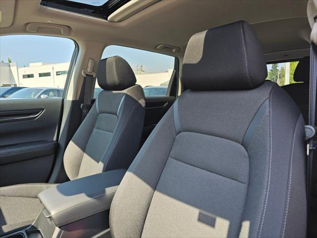 Photo of 2025 Crystal Black Pearl Honda CR-V