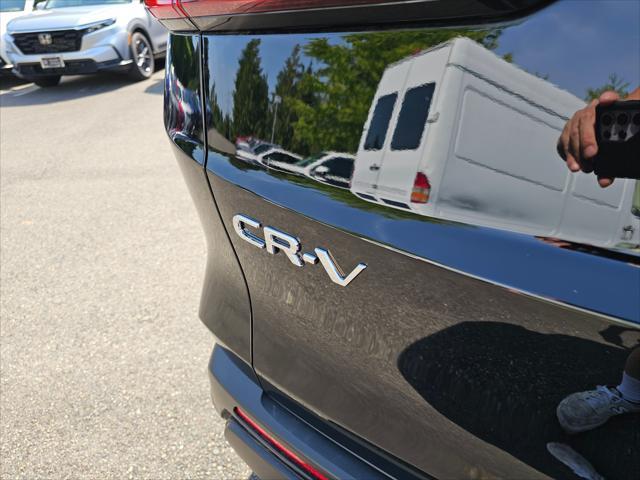 Photo of 2025 Crystal Black Pearl Honda CR-V