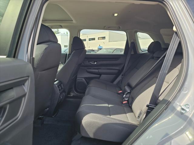 Photo of 2025 Urban Gray Pearl Honda CR-V