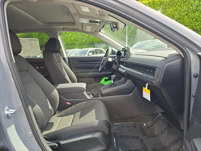 Photo of 2025 Urban Gray Pearl Honda CR-V