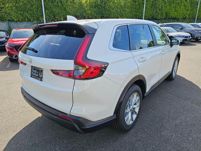 Photo of 2025 Platinum White Pearl Honda CR-V