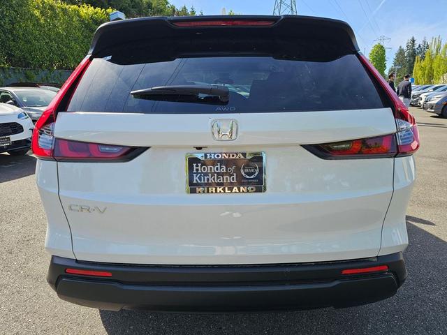 Photo of 2025 Platinum White Pearl Honda CR-V