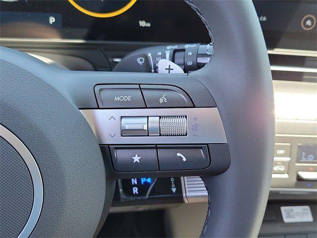 Photo of 2025 Orange Pearl Hyundai KONA