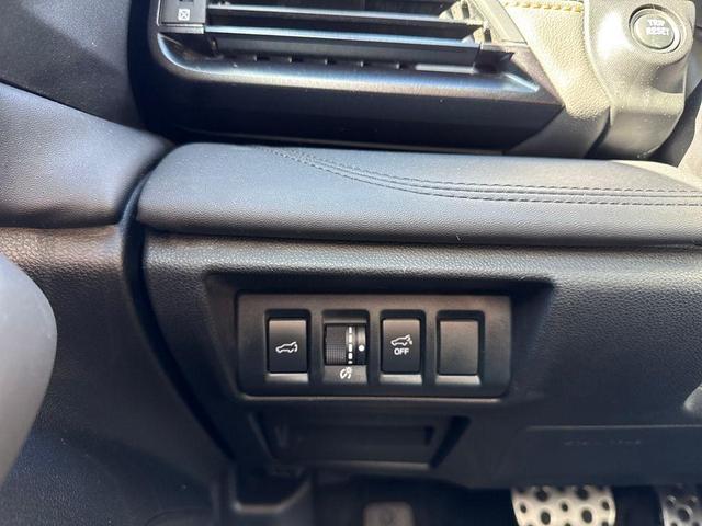 Photo of 2022 Geyser Blue Subaru Outback