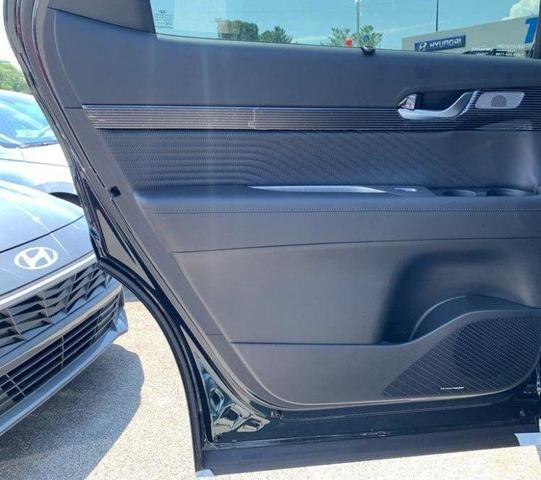 Photo of 2025 Emerald Hyundai PALISADE