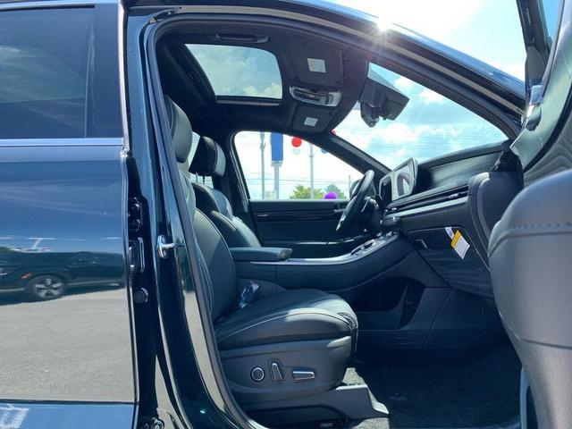 Photo of 2025 Emerald Hyundai PALISADE