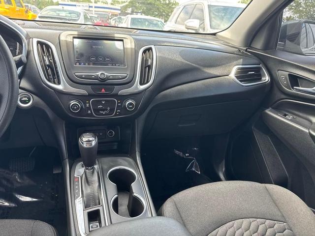 Photo of 2020 Nightfall Gray Metallic Chevrolet Equinox