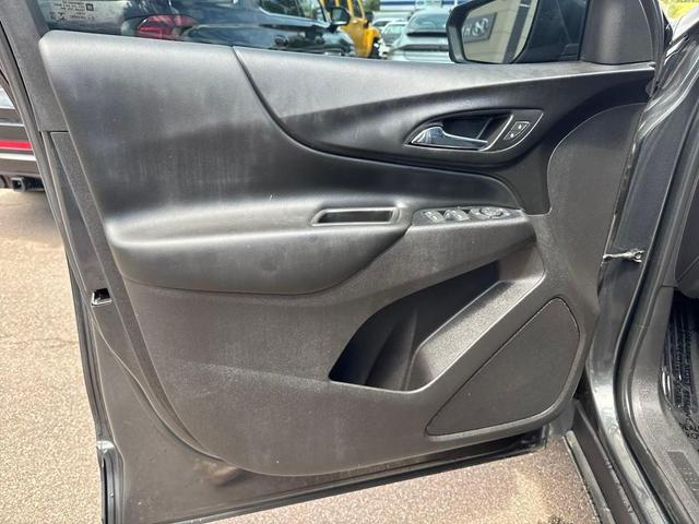 Photo of 2020 Nightfall Gray Metallic Chevrolet Equinox