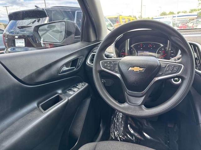 Photo of 2020 Nightfall Gray Metallic Chevrolet Equinox