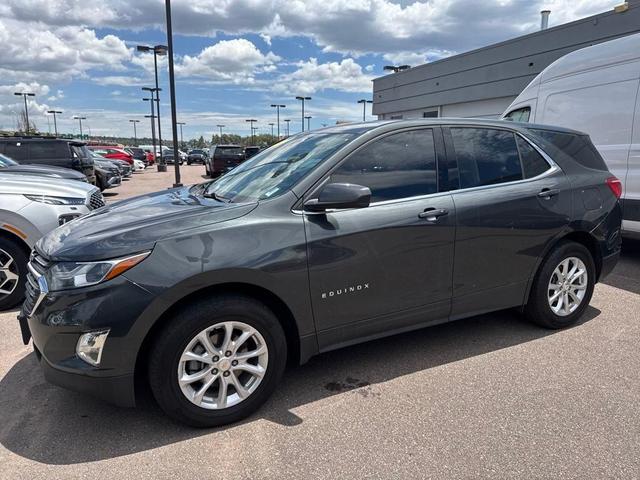 Photo of 2020 Nightfall Gray Metallic Chevrolet Equinox