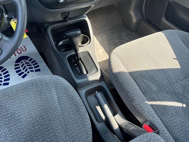 Photo of 2000 Taffeta White Honda Civic