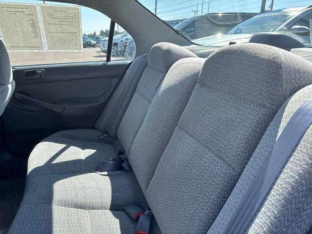Photo of 2000 Taffeta White Honda Civic