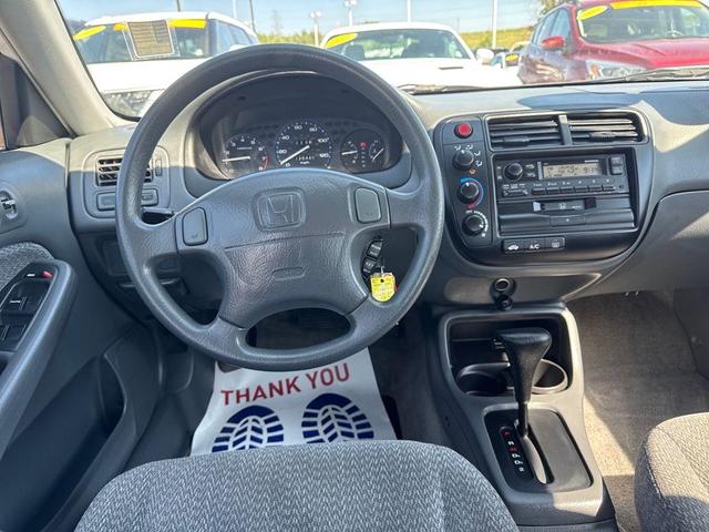 Photo of 2000 Taffeta White Honda Civic