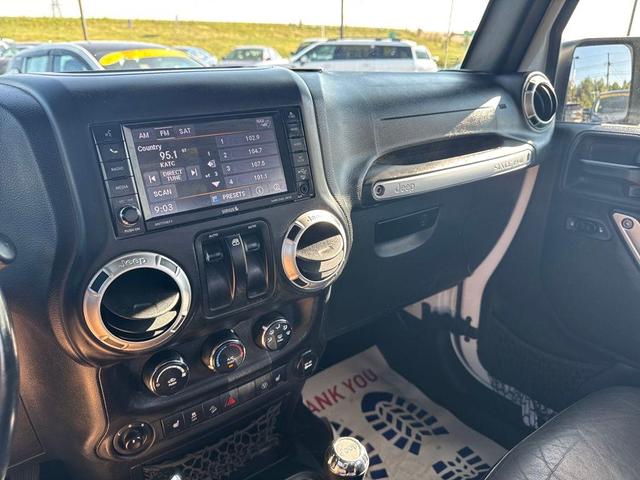 Photo of 2018 Bright White Clearcoat Jeep Wrangler JK