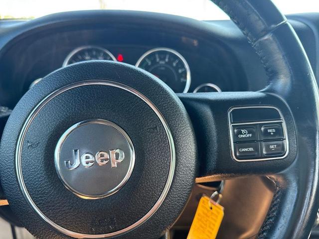 Photo of 2018 Bright White Clearcoat Jeep Wrangler JK
